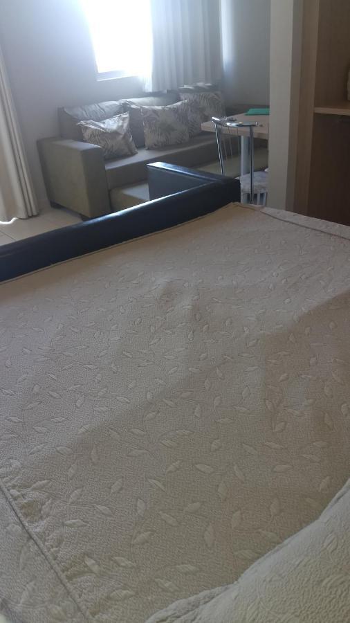 Golden Dolphin Express 5Pessoas Mais 1 Crianca Ate 5 Anos Com Toalhas E Roupas De Cama,Lencois, Travesseiros E Fronhas E 3 Parques Aquaticos Termais Limpeza Impostos E Taxas Ja Incluso Caldas Novas Cameră foto