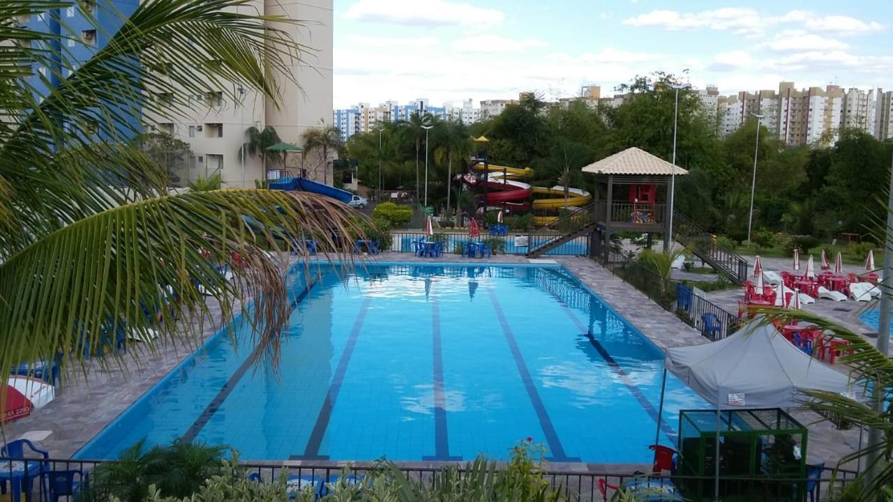 Golden Dolphin Express 5Pessoas Mais 1 Crianca Ate 5 Anos Com Toalhas E Roupas De Cama,Lencois, Travesseiros E Fronhas E 3 Parques Aquaticos Termais Limpeza Impostos E Taxas Ja Incluso Caldas Novas Exterior foto